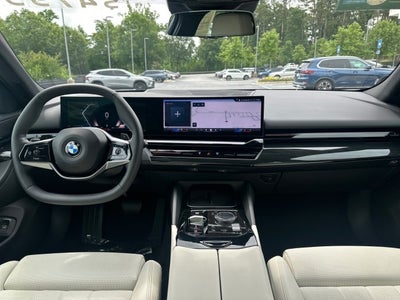 2024 BMW 530i 530i