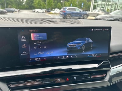 2024 BMW 530i 530i