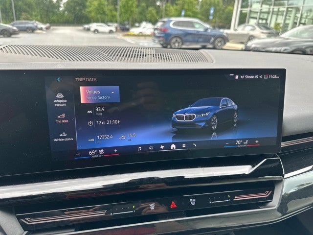 2024 BMW 530i 530i
