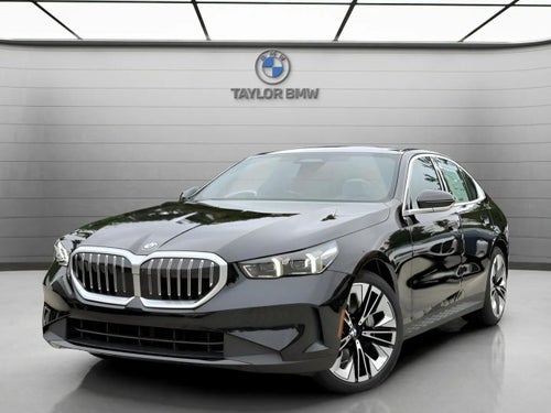 2026 BMW 530i 530i