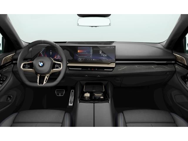 2026 BMW 530i 530i