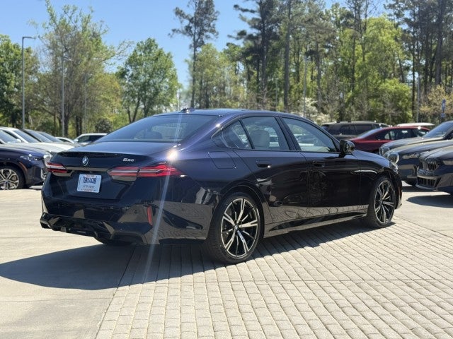 2026 BMW 530i 530i