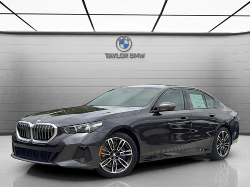2026 BMW 530i 530i