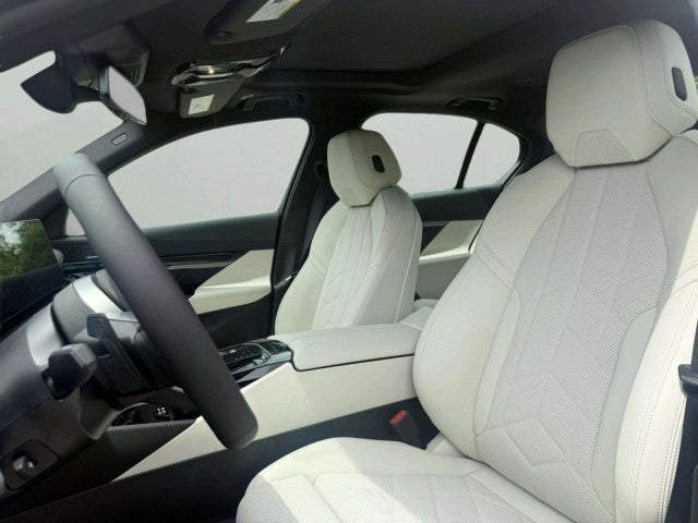 2026 BMW 530i 530i