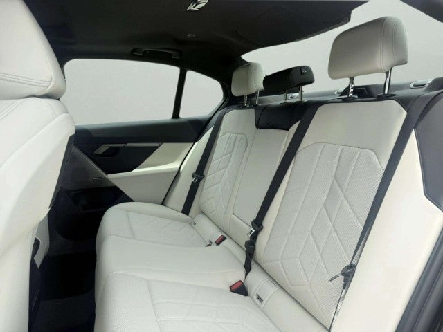 2026 BMW 530i 530i