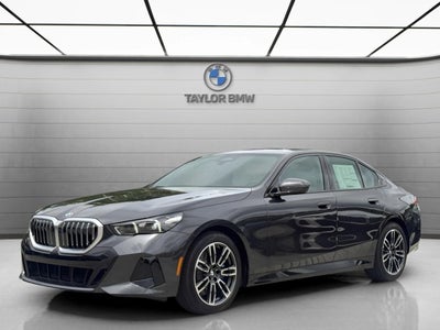2026 BMW 530i 530i