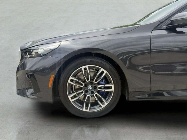 2026 BMW 530i 530i