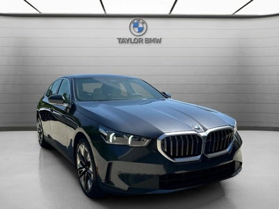 2026 BMW 530i 530i