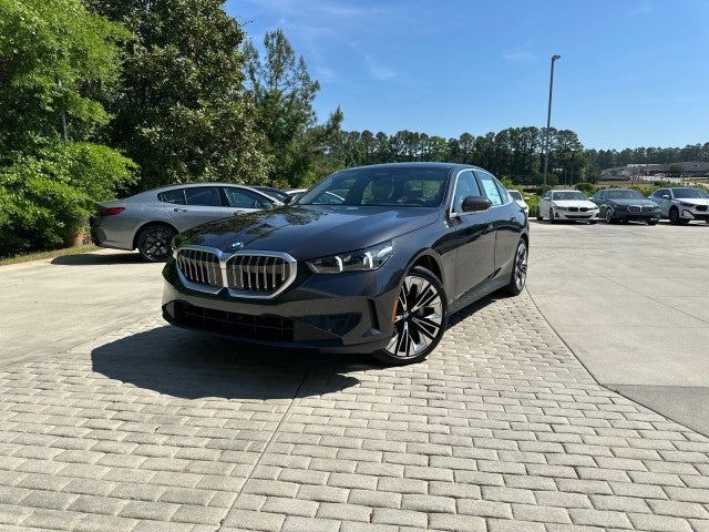 2026 BMW 530i 530i