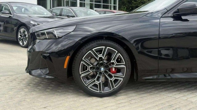 2027 BMW 530i 530i