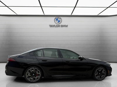 2027 BMW 530i 530i