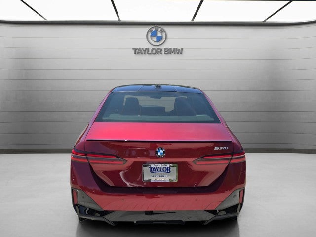 2027 BMW 530i 530i