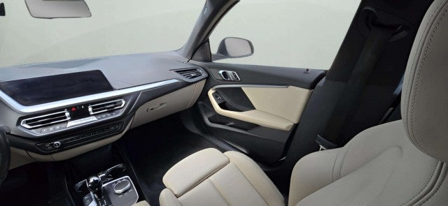 2022 BMW 2 Series 228i