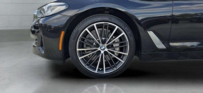 2023 BMW 530i 530i