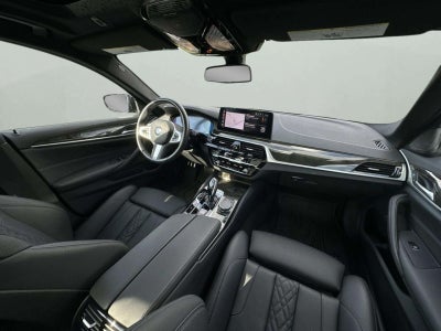 2023 BMW 540i 540i