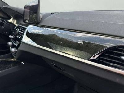 2023 BMW 540i 540i