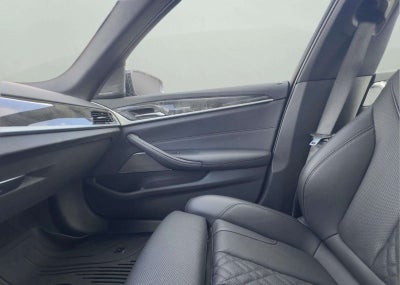 2023 BMW 540i 540i