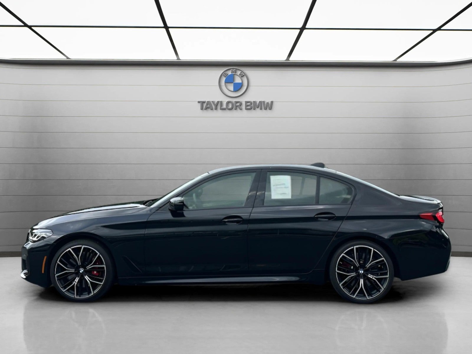 2023 BMW 540i 540i