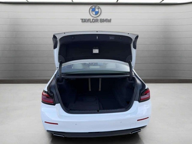 2023 BMW 540i 540i