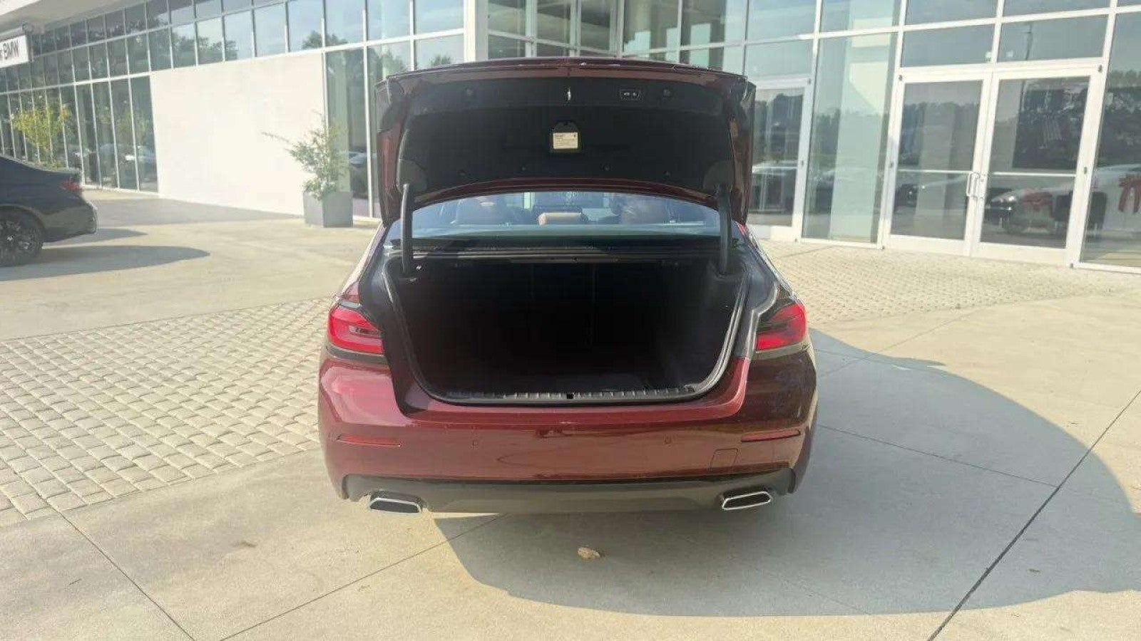 2023 BMW 540i 540i