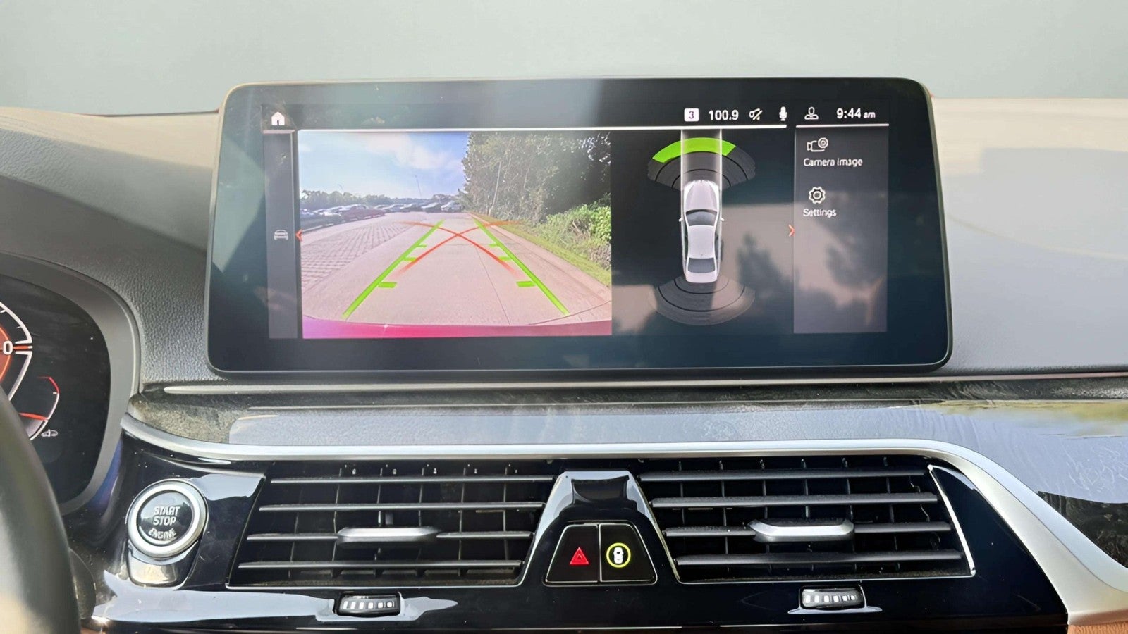 2023 BMW 540i 540i