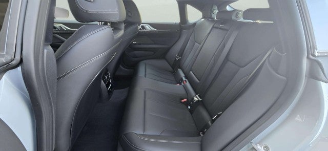2025 BMW 4 Series M440i
