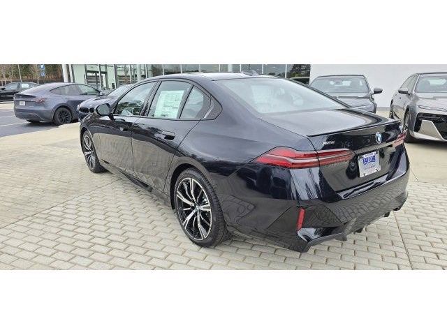 2026 BMW 530i 530i xDrive