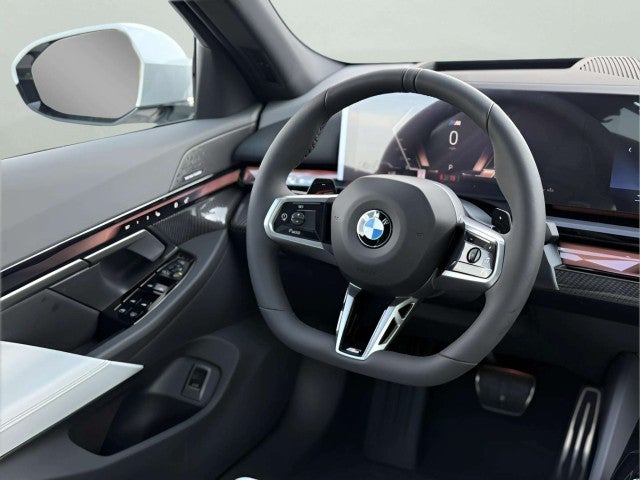 2026 BMW 540i 540i xDrive