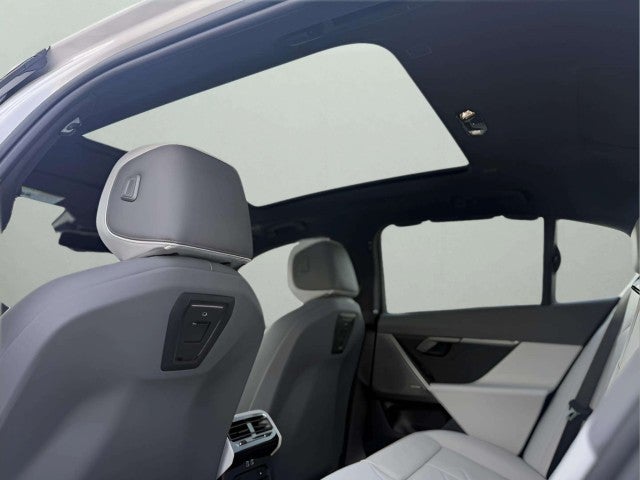 2026 BMW 540i 540i xDrive