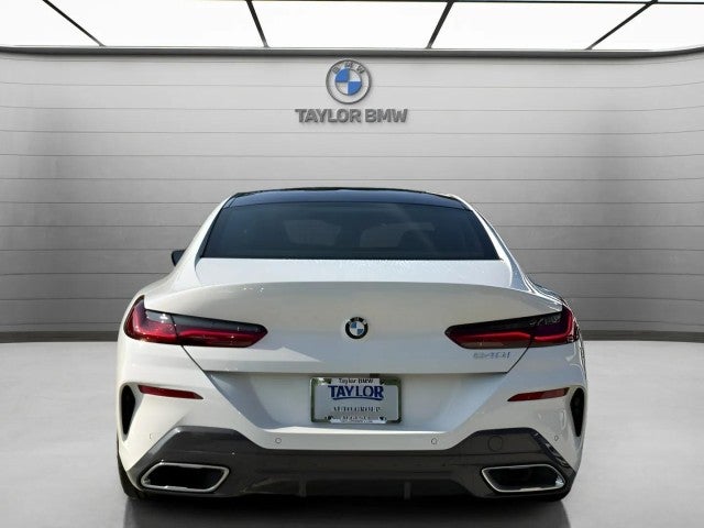 2026 BMW 840i 840i