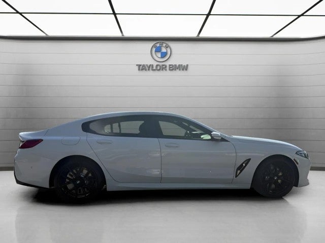 2026 BMW 840i 840i