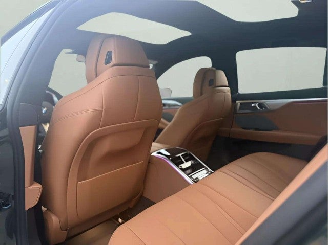 2026 BMW 840i 840i