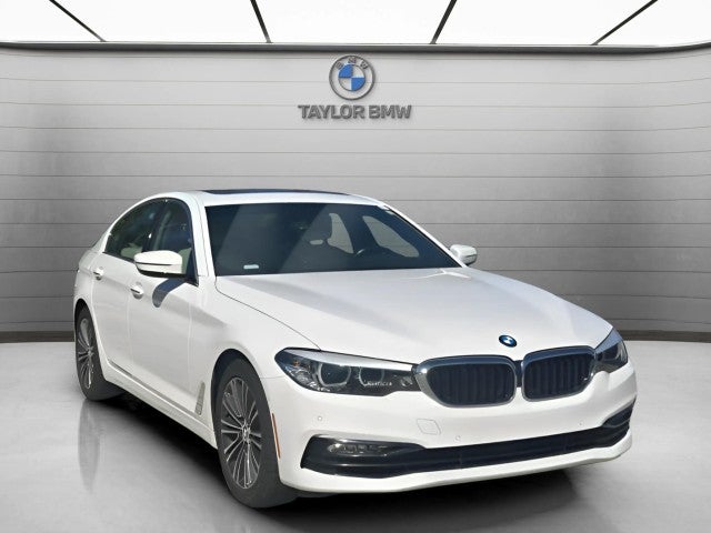 2017 BMW 530i 530i