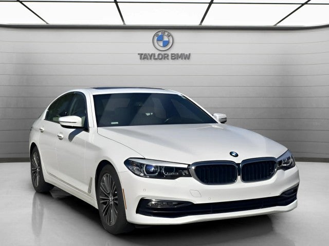 2017 BMW 530i 530i