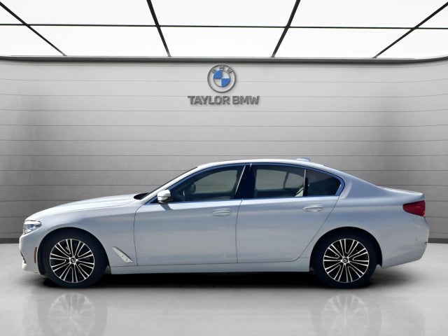 2017 BMW 530i 530i