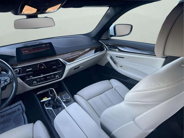 2020 BMW 530i 530i
