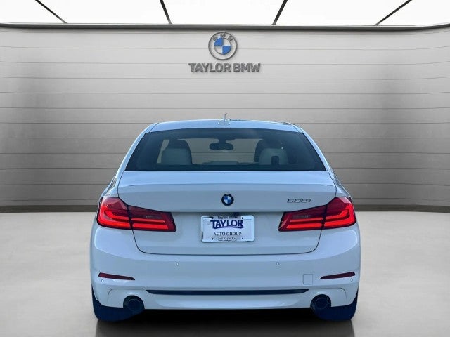 2020 BMW 530i 530i