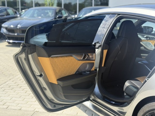 2022 BMW M8 Competition