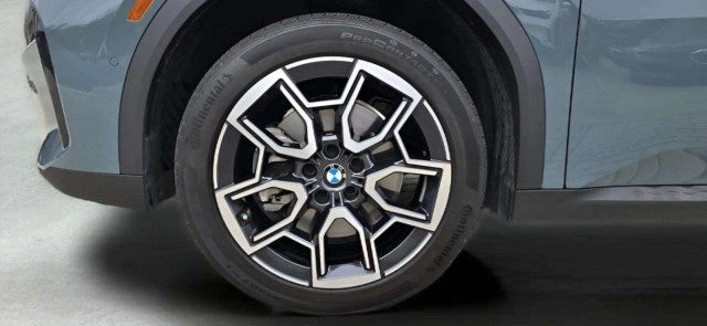 2025 BMW X2 xDrive28i