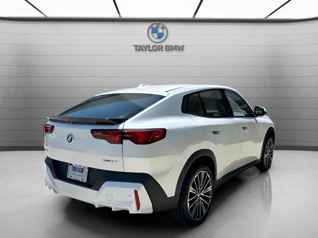 2026 BMW X2 xDrive28i