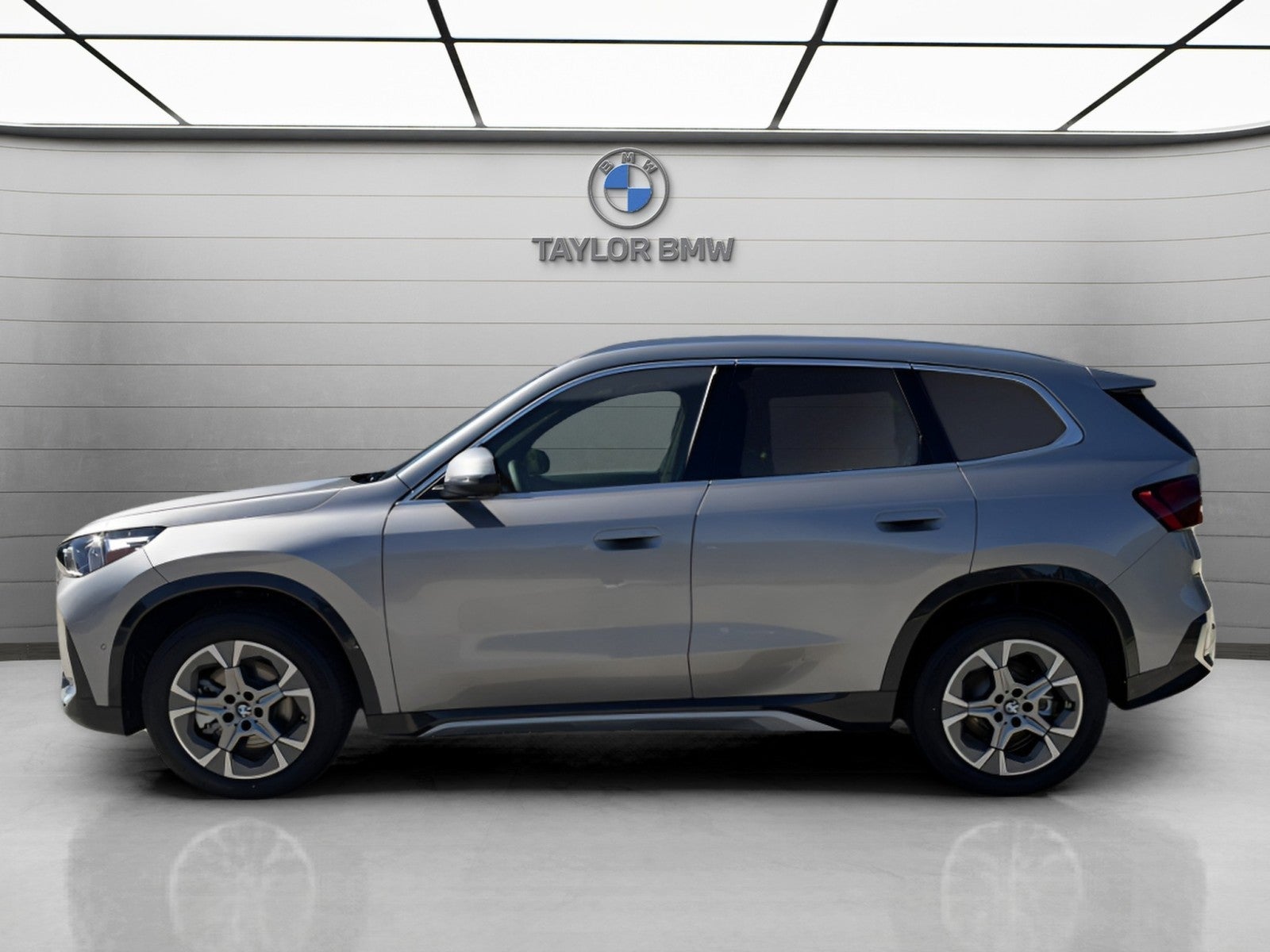 2027 BMW X1 Base