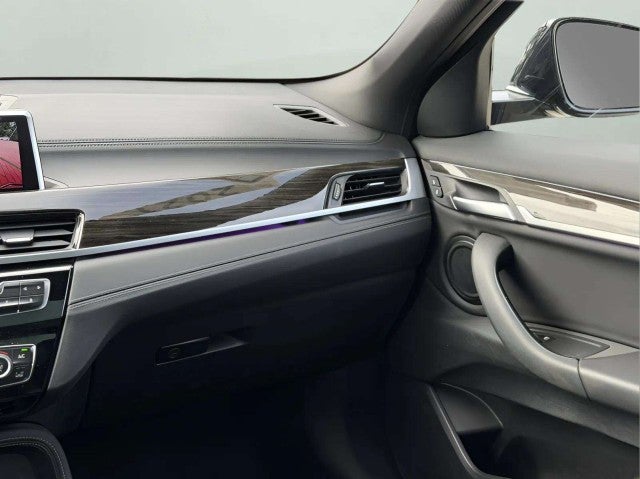 2021 BMW X2 sDrive28i