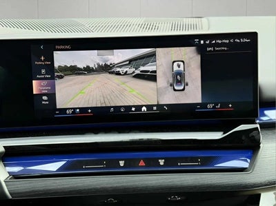 2025 BMW i5 eDrive40