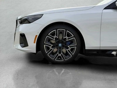 2025 BMW i5 eDrive40
