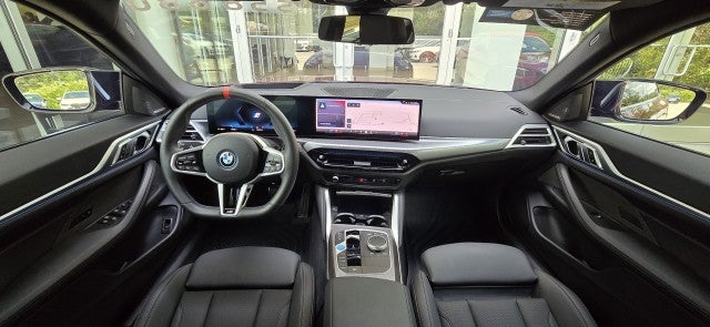 2025 BMW i4 M50 M50