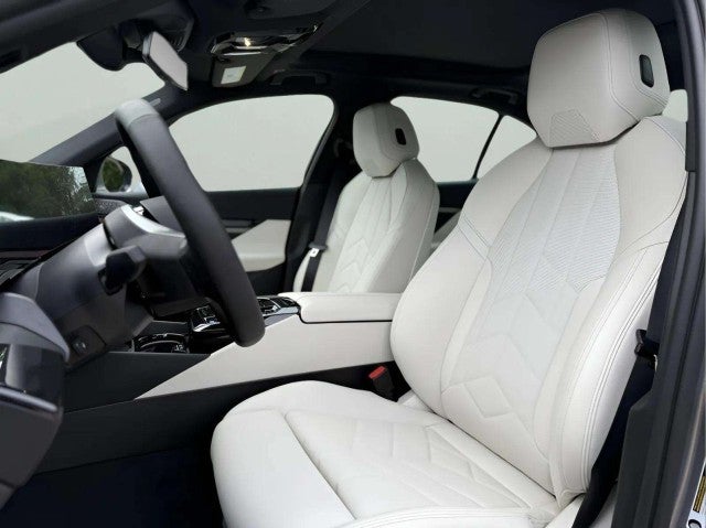 2026 BMW i5 xDrive40
