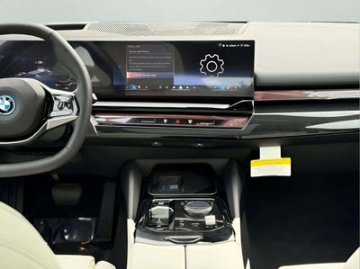 2026 BMW i5 xDrive40