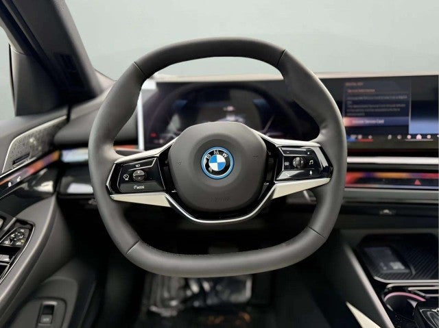 2026 BMW i5 xDrive40