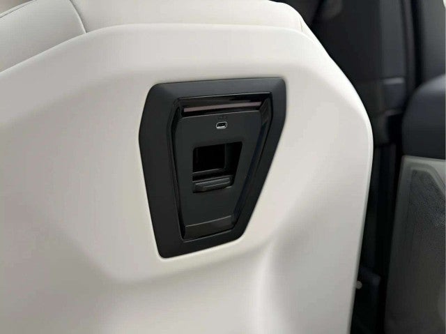 2026 BMW i5 xDrive40