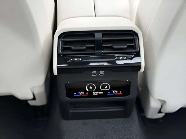 2026 BMW i5 xDrive40